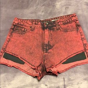 Red acid washed shorts